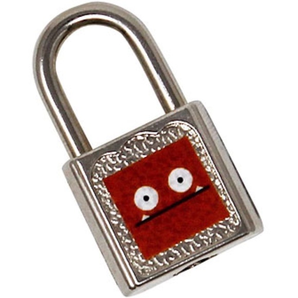 Ugly Dolls Craft Kit Kids Keepsake Box Kit for Art or Storage with Lock - Picture 7 of 9